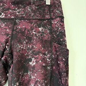 Lucy Activewear Leggings Womens S P Burgundy Black Marble Print Pockets Athletic